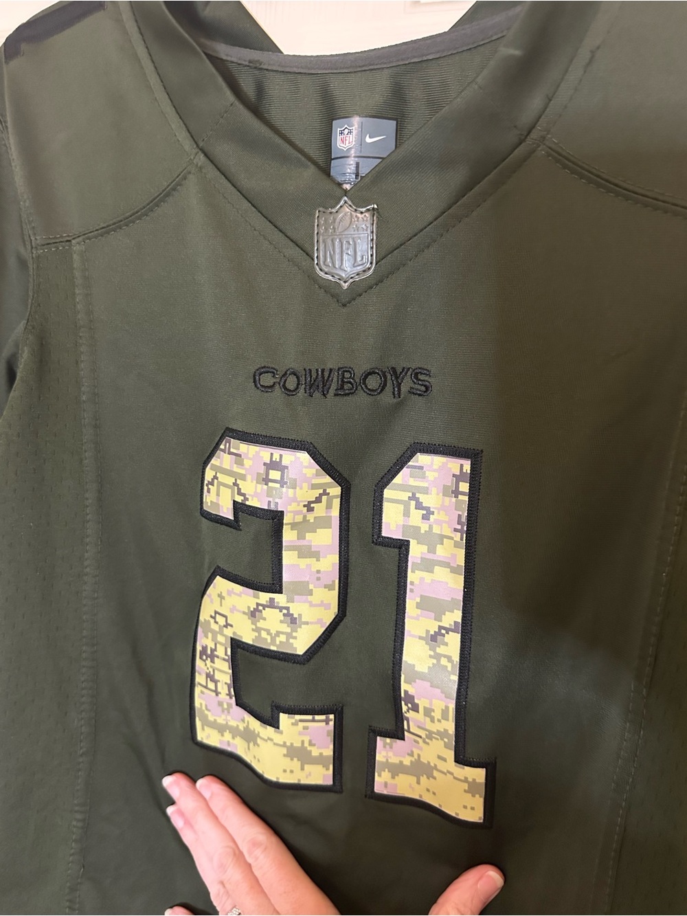 Dallas Cowboys Kids' #21 Camo Number Performance Jersey - Green - Picture 5 of 8
